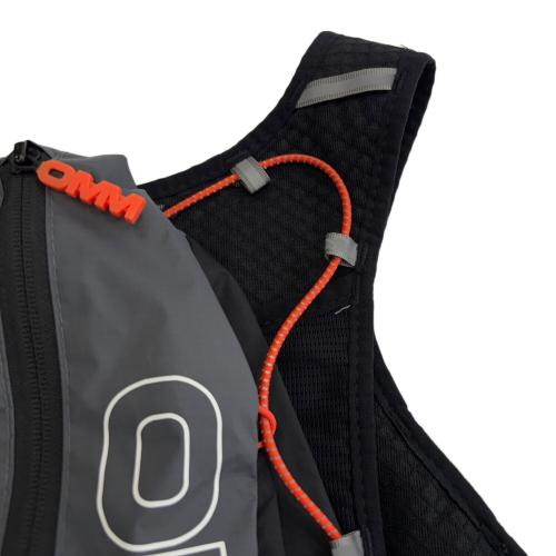 OMM (オリジナルマウンテンマラソン) バックパック 5L グレー COMPRESSOR POD 背面長40cm以下 トレラン用