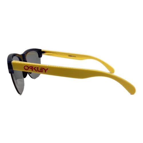 OAKLEY (オークリー) サングラス イエロー×ネイビー OO9374-2163