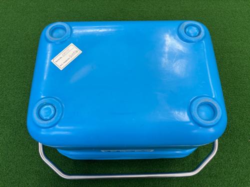 Yeti (イエティ) クーラーボックス ブルー キズ有 廃盤 ランチメイトクーラー16QT