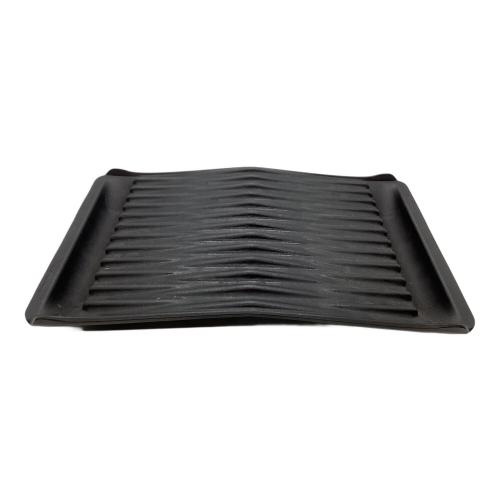 Snow peak (スノーピーク) 鋳鉄グリドルハーフ 鉄板 GR-015 廃盤品