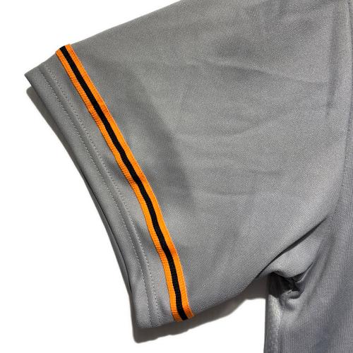 読売ジャイアンツ (ヨミウリジャイアンツ) 応援グッズ XLサイズ グレー ユニフォーム 菅野智之【18】 レプリカ