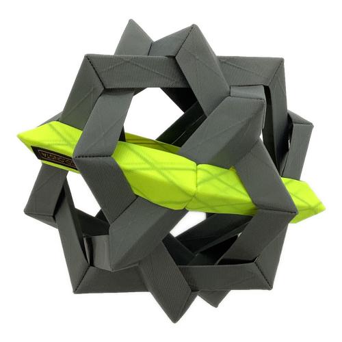 COLONISTA (コロニスタ)  グレー×ライムグリーン OMAN10