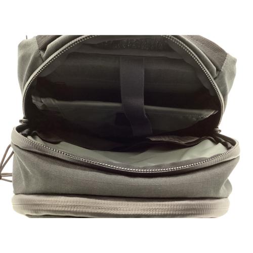 MYSTERY RANCH (ミステリーランチ) リュック ブラック デイパック SLICK（スリック）