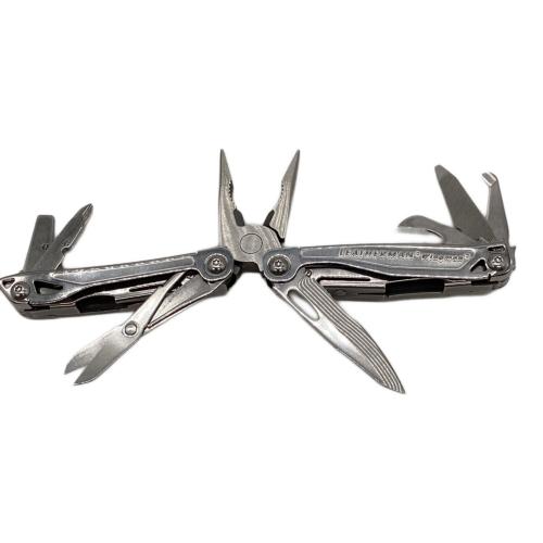 LEATHERMAN (レザーマン) マルチツール ケース付 WINGMAN