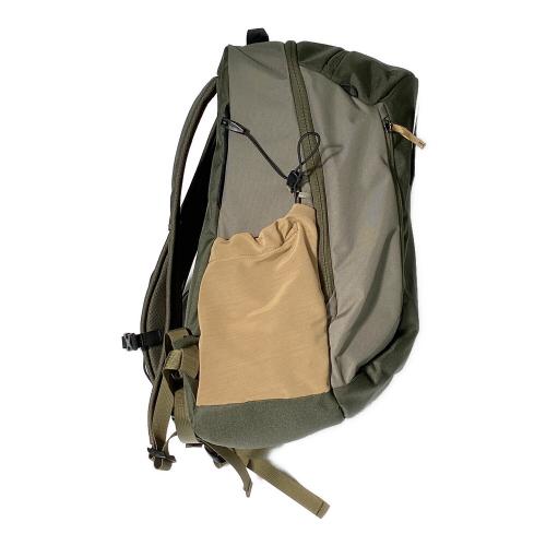 ARC'TERYX (アークテリクス) リュック オリーブ X000006044 マンティス