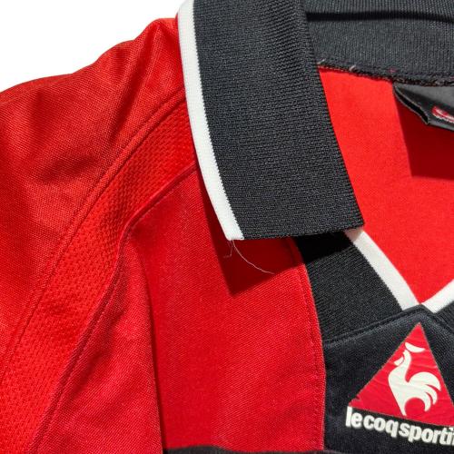 名古屋グランパス (ナゴヤグランパス) サッカーユニフォーム SIZE S-M レッド 名古屋グランパスエイト時代 2001/02年ユニフォーム ※背番号無 @ le coq sportif QS-7467