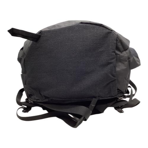 Hyperlite Mountain Gear (ハイパーライトマウンテンギア) バックパック 35L ブラック Mサイズ ダイニーマ ＠ CONTOUR 35 背面長 約41～45cm 31-40L(山小屋泊)