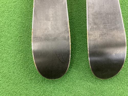 ROSSIGNOL (ロシニョール) SHORT7 ショートスキー キズ・ヨゴレ有 ブラック×グリーン 120cm