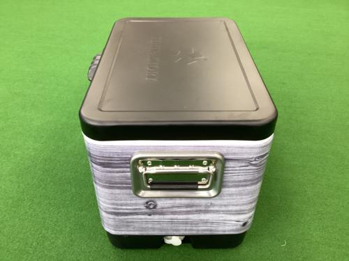 TENT FACTORY (テントファクトリー) クーラーボックス 51L グレー×ブラック 廃盤カラー TFMBM51 メタルクーラースチールボックス