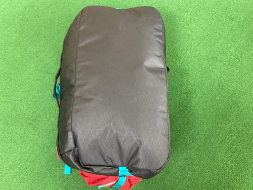 MOUNTAIN HARD WEAR (マウンテンハードウェア) ダッフルバッグ レッド