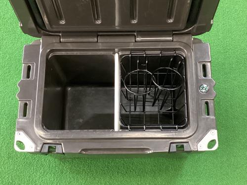 ICELAND(アイスランド) クーラーボックス クーラーボックス 20QT ブラック