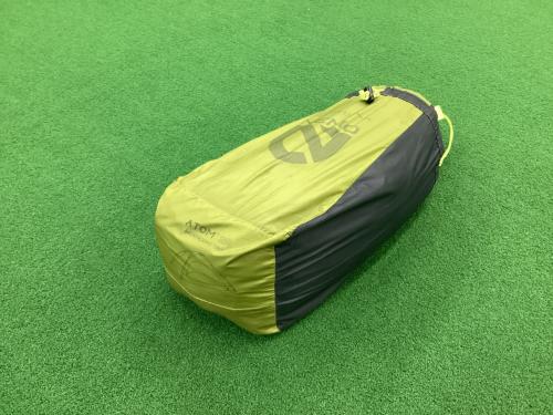 NEMO (ニーモ) 登山用テント ヨゴレ・シーム浮き・ポール若干のキズ有 ATOM 2P 約130x213x112cm 1～2人用 程度C 程度A スカートなし ハンマーなし/説明書あり