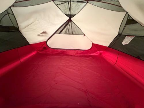 MSR (エムエスアール) ドームテント フライシート一部生地劣化・ヨゴレ有 レッド エリクサー3 約324×123×104(h)cm 2～3人用 程度C 程度B スカートなし ハンマーなし/説明書なし