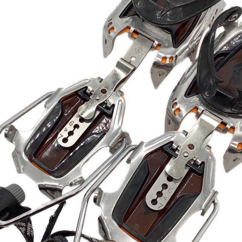 BLACK DIAMOND (ブラックダイヤモンド) 12本爪アイゼン セラック クリップ