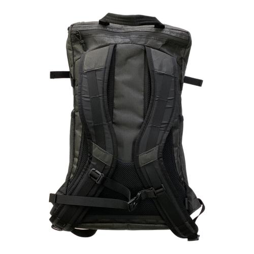 ULA Equipment (ウルトラライトアドベンチャーイクイップメント) リュック ブラック 30L DRAGONFLY ULTRA