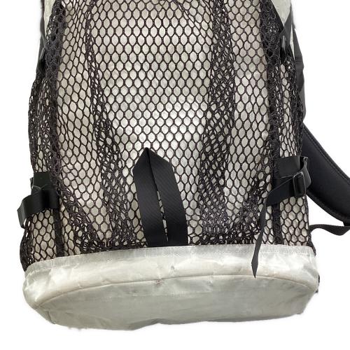 Hyperlite Mountain Gear (ハイパーライトマウンテンギア) バックパック SIZE L ホワイト ウィンドライダー2400 背面長 51cm以上 31-40L(山小屋泊)