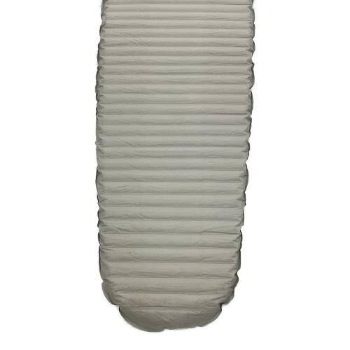 THERMAREST (サーマレスト) インフレータブルマット グレー×グリーン/ポンプ付 neoair xtherm