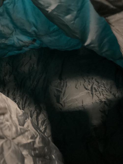 ISUKA (イスカ) マミー型シュラフ(化繊) ブルー×ブラック アルファライト 700X 【春～秋用】 約203×81cm