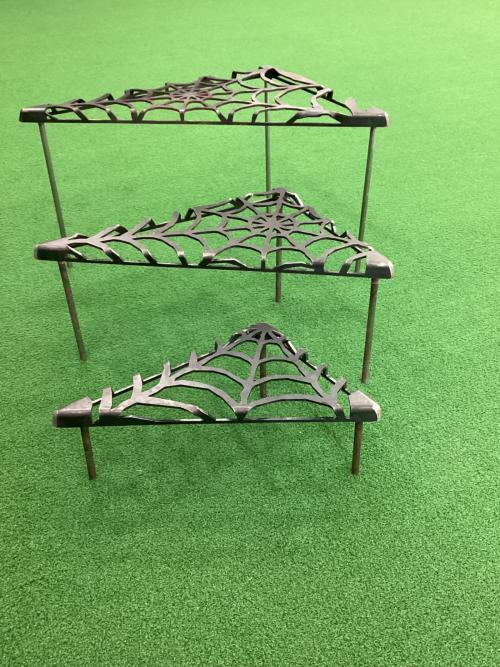 Sanzoku Mountain (サンゾクマウンテン) アウトドアテーブル デルタス スパイダー