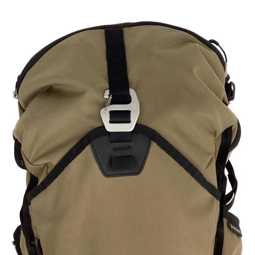 PAAGO WORKS (パーゴワークス) バックパック 22L ブラウン BUDDY 22(バディトゥエンティーツー)