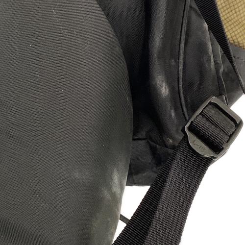 山と道 (ヤマトミチ) バックパック ブラック×グリーン ONE