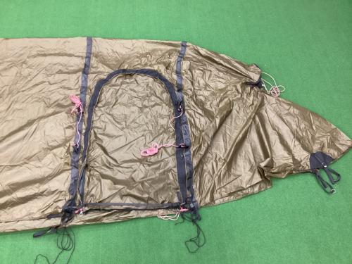 HILLEBERG (ヒルバーグ) ドームテント 127700100 シート若干のヨゴレ・ポールヨゴレ・ショックコード伸び・キズ有@ ケロン Keron 3GT