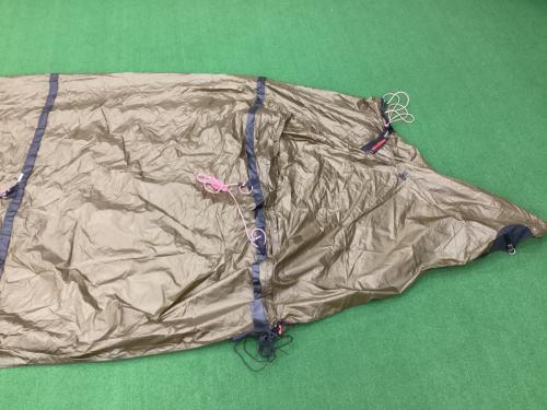 HILLEBERG (ヒルバーグ) ドームテント 127700100 シート若干のヨゴレ・ポールヨゴレ・ショックコード伸び・キズ有@ ケロン Keron 3GT
