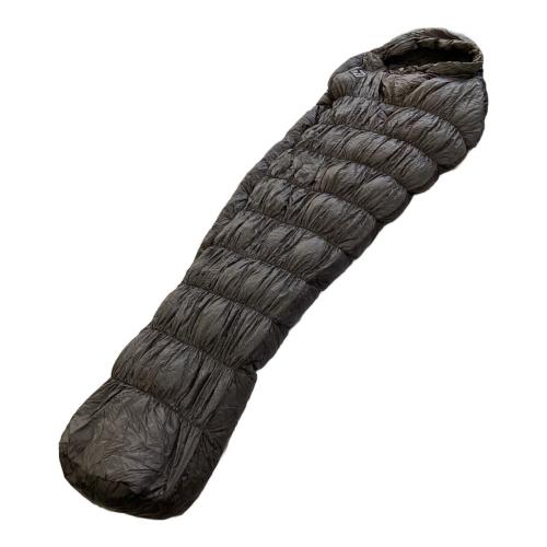 BROOKLYN OUTDOOR COMOANY マミー型シュラフ(ダウン) グレー The Catskills Peak+ Sleeping Bag