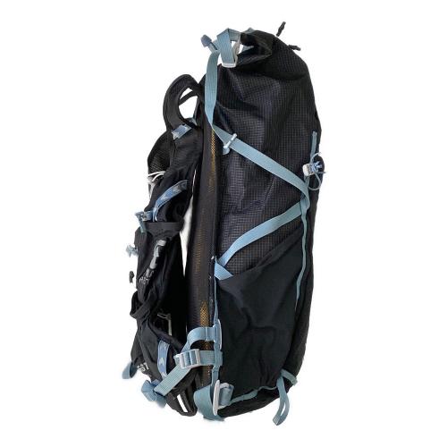 Ultimate Direction (アルティメイトディレクション) バックパック ブラック FASTPACK20