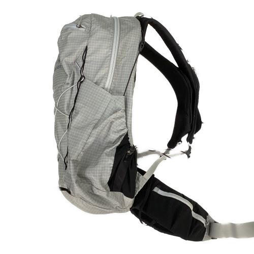ARC'TERYX (アークテリクス) バックパック 27337 ＠ 30l グレー AERIOS 30 BACKPACK