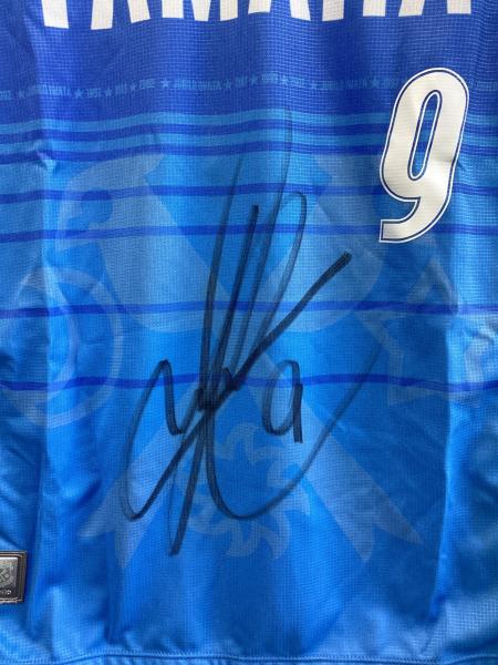 ジュビロ磐田サイン入りユニホーム ジュビロ磐田 (ジュビロイワタ) サッカーユニフォーム 920318-01 2015