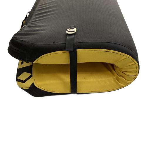BLACK DIAMOND (ブラックダイヤモンド) 登山雑貨 クラッシュパッド・ボルダリングパッド 約114×89×9cm イエロー×ブラック インパクト