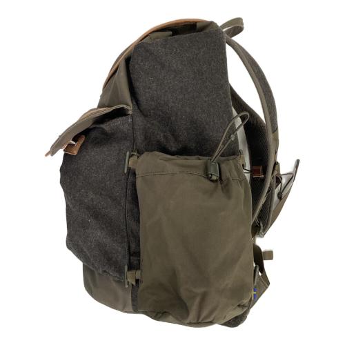 FJALLRAVEN (フェールラーベン) ヴァームランド リュックサック リュック 23341 グレー×カーキ