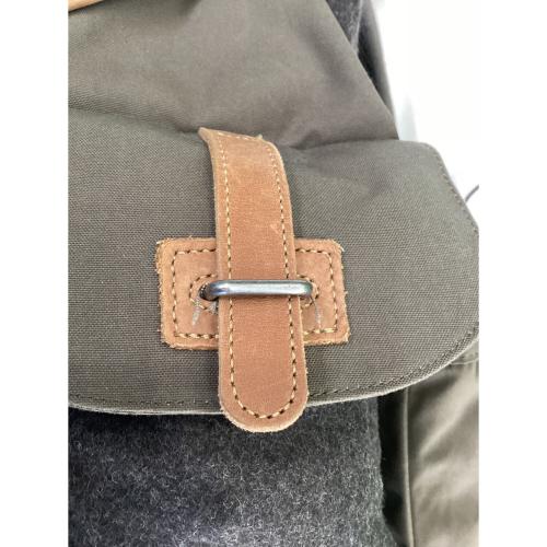 FJALLRAVEN (フェールラーベン) ヴァームランド リュックサック リュック 23341 グレー×カーキ