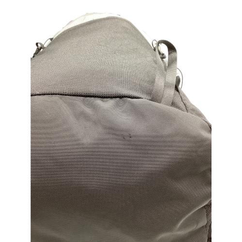 GOSSAMER GEAR (ゴッサマーギア) バックパック 28L グレー×ブラック GRIT 28