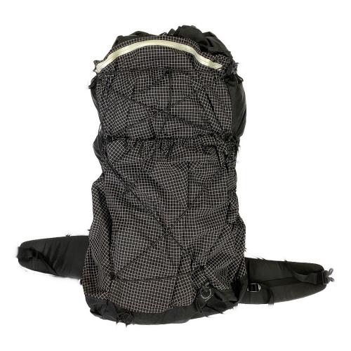 山と道 (ヤマトミチ) バックパック ブラック×ホワイト ONE ダイニーマXグリッドストップエディション