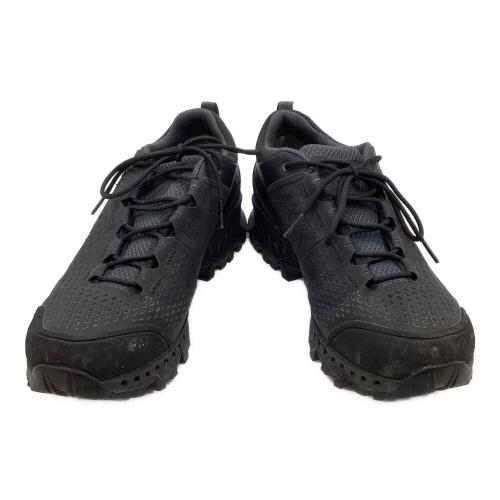 LA SPORTIVA (スポルティバ) SPIRE GTX ローカット トレッキングシューズ 04-256 メンズ UK8 ブラック