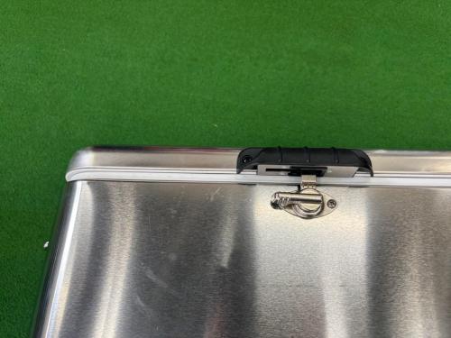 Coleman (コールマン) 6150 クーラーボックス 5186 シルバー 54QT(約51L) スチールベルトクーラー