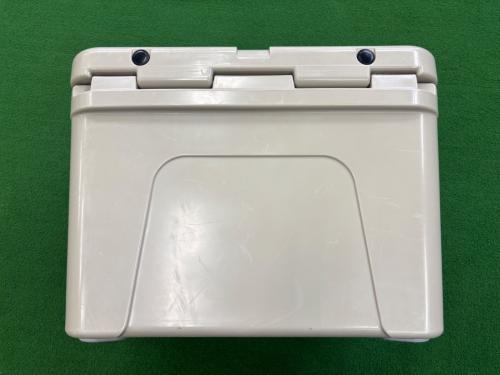 Yeti (イエティ) タンドラ50 クーラーボックス 廃盤品 50QT(約47L） ベージュ
