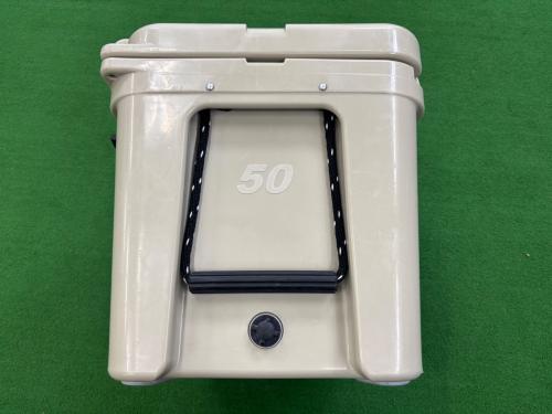 Yeti (イエティ) タンドラ50 クーラーボックス 廃盤品 50QT(約47L） ベージュ