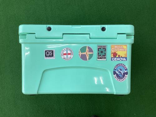 ROTO MOLDED COOLER クーラーボックス ステッカー有 45QT グリーン