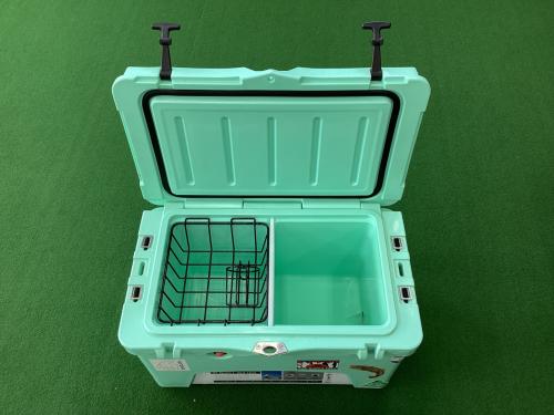 ROTO MOLDED COOLER クーラーボックス ステッカー有 45QT グリーン