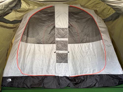 THE NORTH FACE (ザ ノース フェイス) ツールームテント NV22100 LANDER6　ヨゴレ有