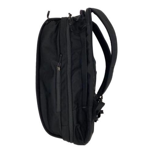 ARC'TERYX (アークテリクス) リュック 16178-119939 @ Π ブラック BLADE28