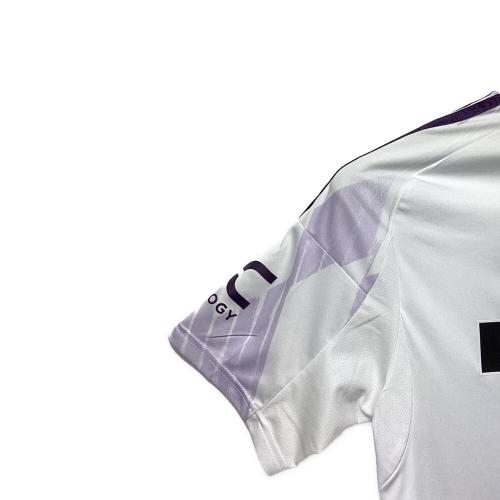 マンチェスターユナイテッド サッカーユニフォーム JI7423 2025-2026シーズンアウェイレプリカユニフォーム メンズ SIZE XL ホワイト×パープル