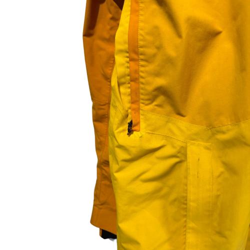 BURTON (バートン) AK 2L SWASH JK スノーボードウェア(ジャケット) メンズ SIZE XL オレンジ×イエロー