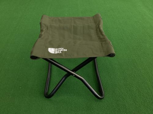 THE NORTH FACE (ザ ノース フェイス) アウトドアチェア オリーブ キャンプスツール