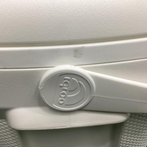 iGloo (イグルー) マリーンウルトラ 30 クーラーボックス 30QT（28L） ホワイト