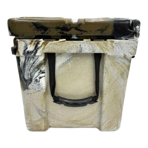 ICELAND COOLER (アイスランドクーラー) クーラーボックス 45QT(約42L) マーブル ロトモールドクーラー