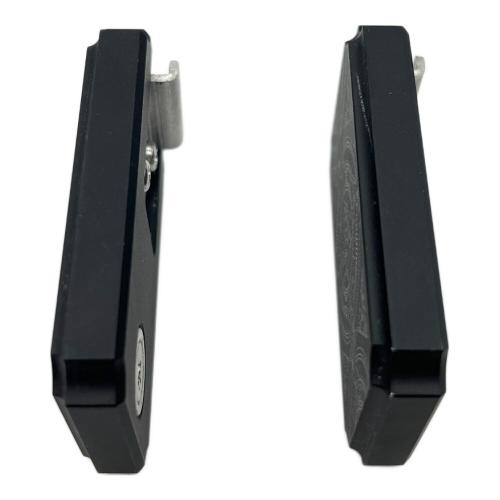 DEVISE WORKS (デバイスワークス) ラッチコン BLACK DESIGNのアイアンプレートなどを 取り付け可能に